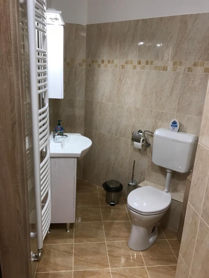 Matyas Vendeghaz 3 * Kópháza